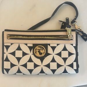 Spartina Patterned Black & Cream Wristlet Wallet - Designer Logo Detail